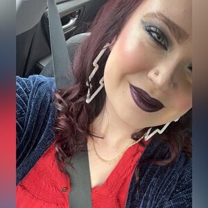 Meet your Posher, Sahara